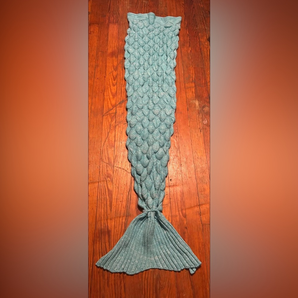 Mint Mermaid Tail Blanket